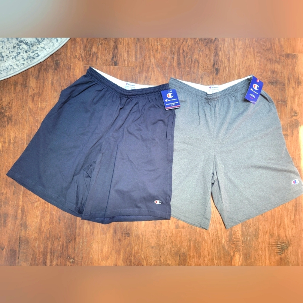 NWT Champion Men's Athletic Shorts in Dark Blue and Gray Size Medium
